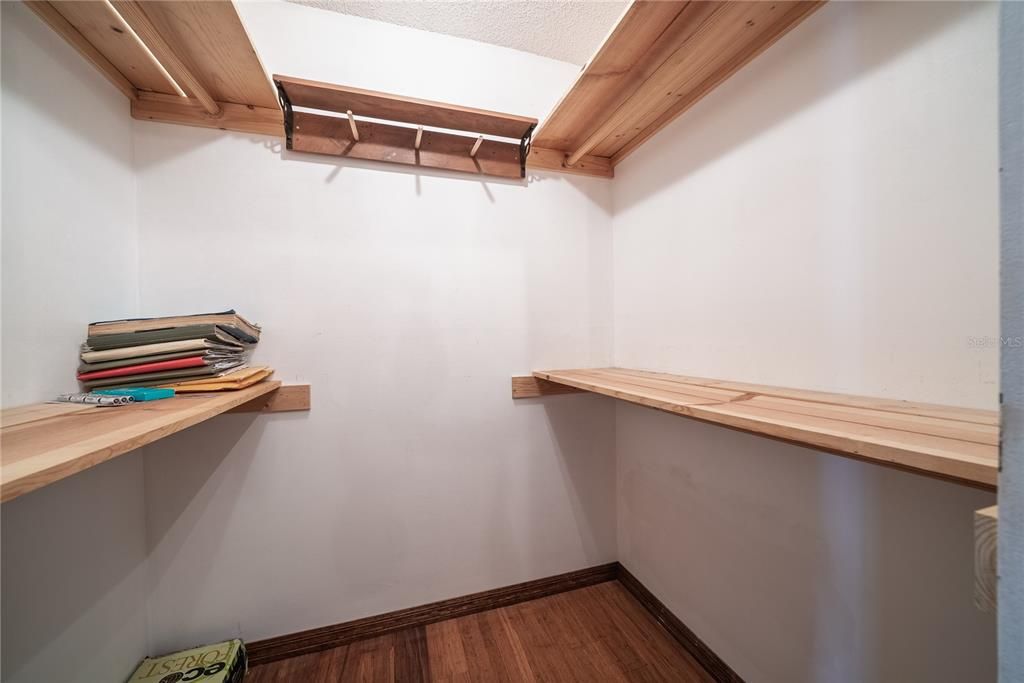 На продажу: $465,000 (3 спален, 2 ванн, 1878 Квадратных фут)
