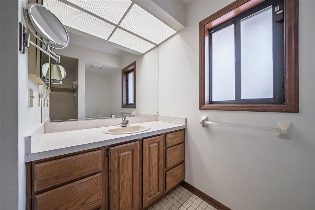 На продажу: $465,000 (3 спален, 2 ванн, 1878 Квадратных фут)