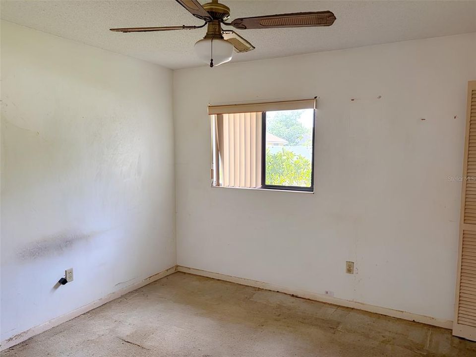 For Sale: $222,000 (3 beds, 2 baths, 1481 Square Feet)