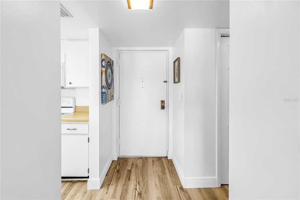 En Venta: $119,900 (1 camas, 1 baños, 745 Pies cuadrados)