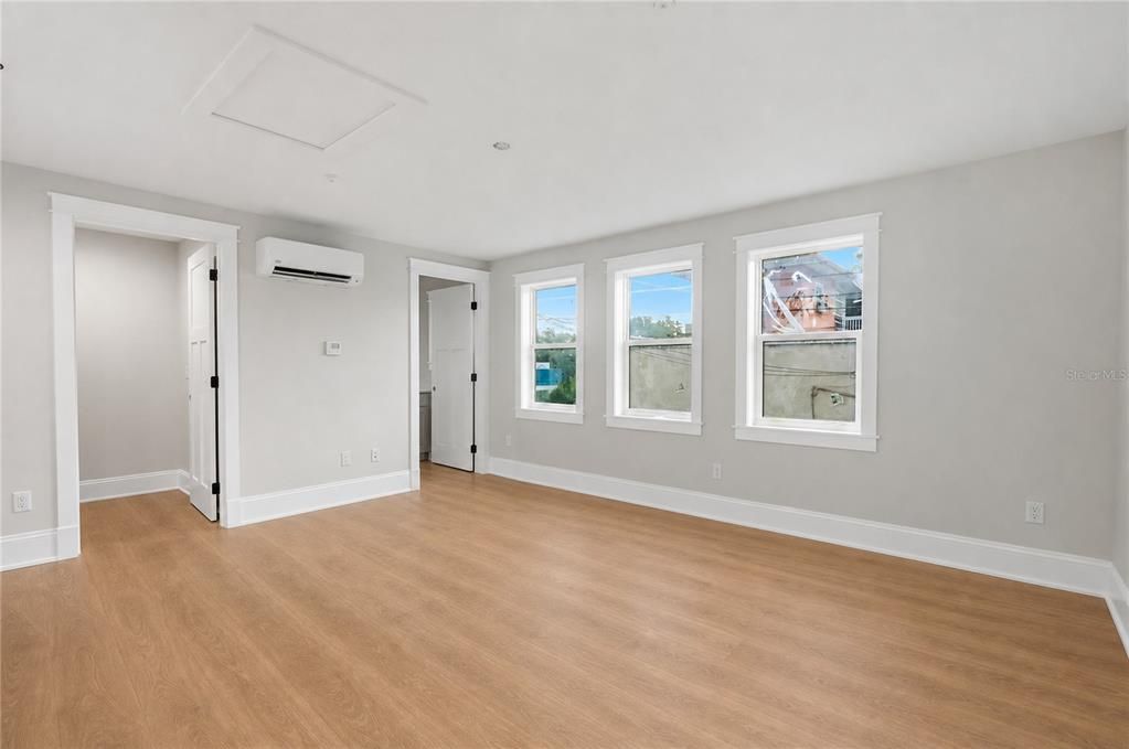 En Venta: $1,393,500 (3 camas, 0 baños, 2965 Pies cuadrados)