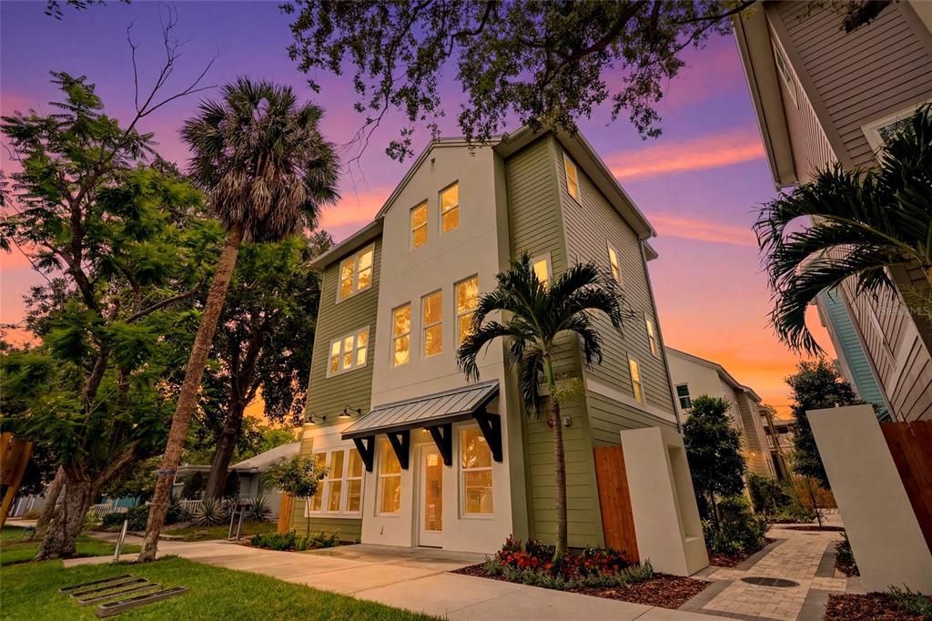 En Venta: $1,393,500 (3 camas, 0 baños, 2965 Pies cuadrados)