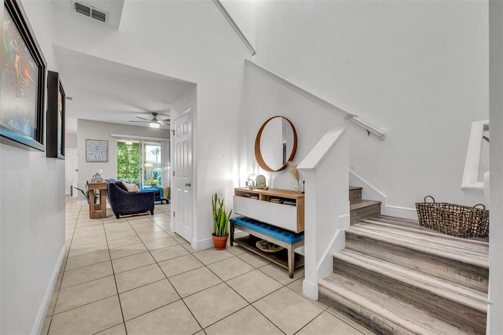 For Rent: $3,000 (4 beds, 2 baths, 1948 Square Feet)