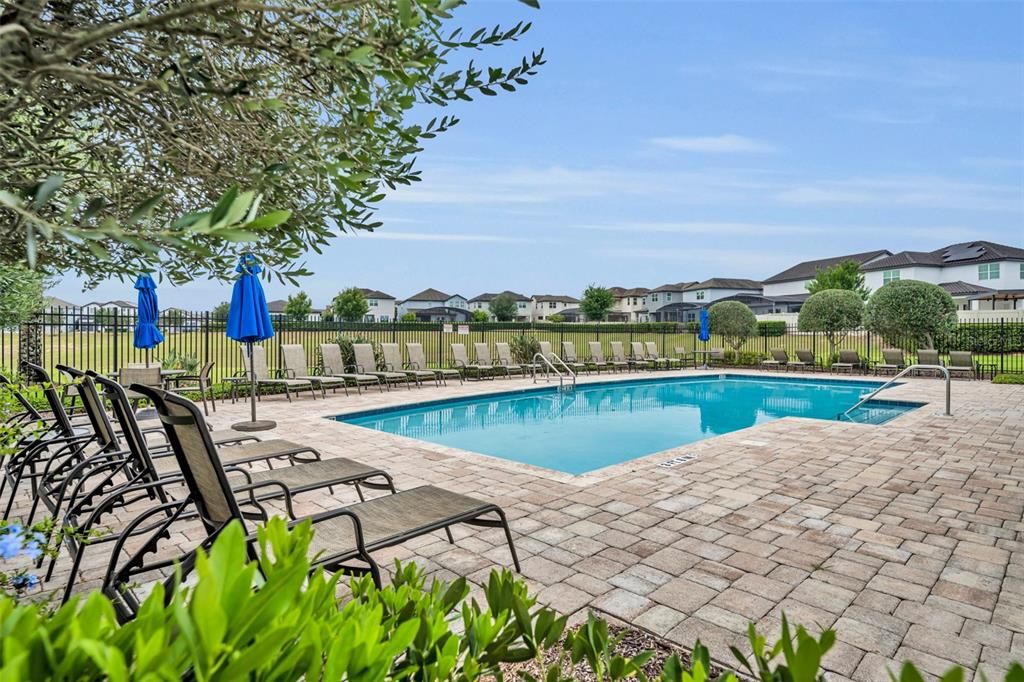 For Rent: $3,000 (4 beds, 2 baths, 1948 Square Feet)