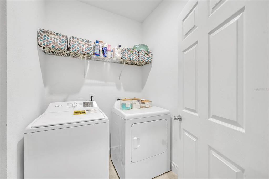 For Rent: $3,000 (4 beds, 2 baths, 1948 Square Feet)