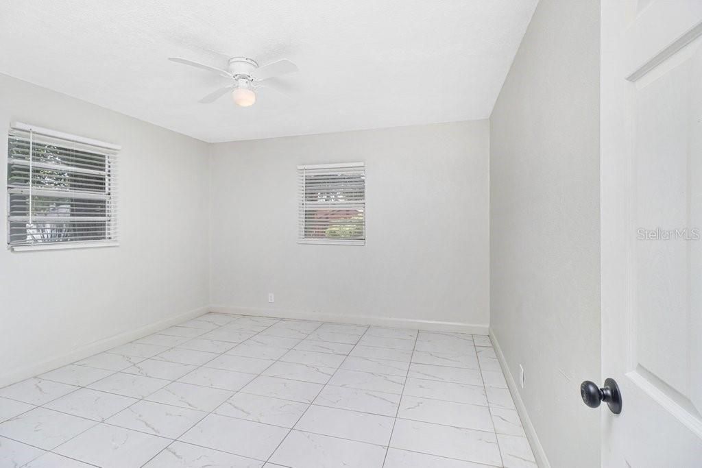 En Venta: $350,000 (3 camas, 2 baños, 1042 Pies cuadrados)
