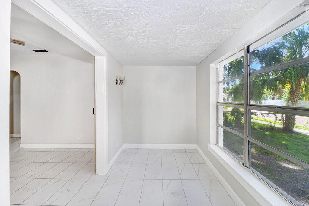En Venta: $350,000 (3 camas, 2 baños, 1042 Pies cuadrados)