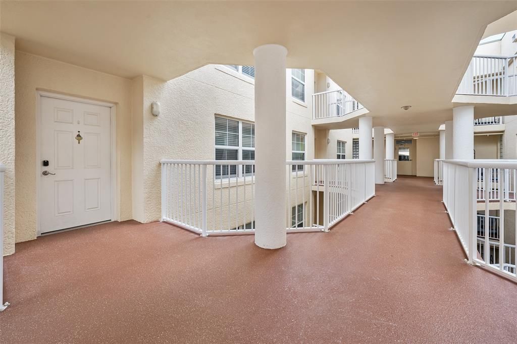 For Sale: $429,000 (2 beds, 2 baths, 1438 Square Feet)