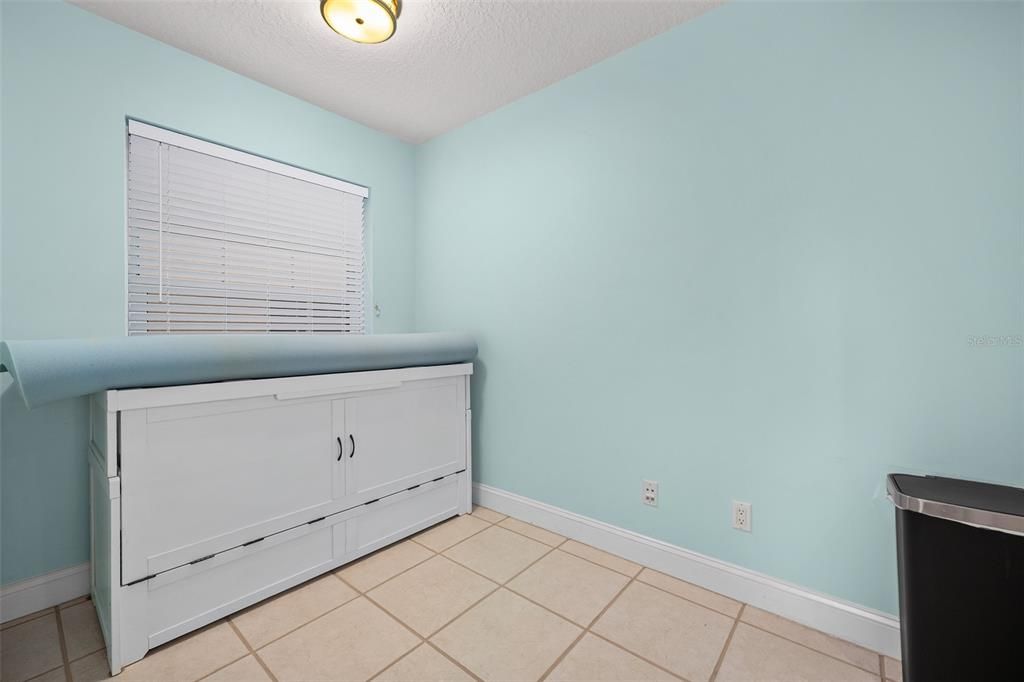 For Sale: $429,000 (2 beds, 2 baths, 1438 Square Feet)