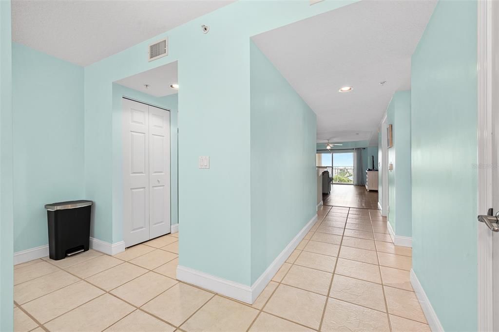 For Sale: $429,000 (2 beds, 2 baths, 1438 Square Feet)