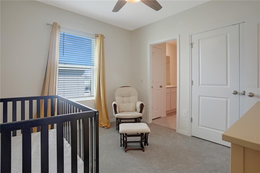 For Rent: $2,600 (3 beds, 2 baths, 1784 Square Feet)