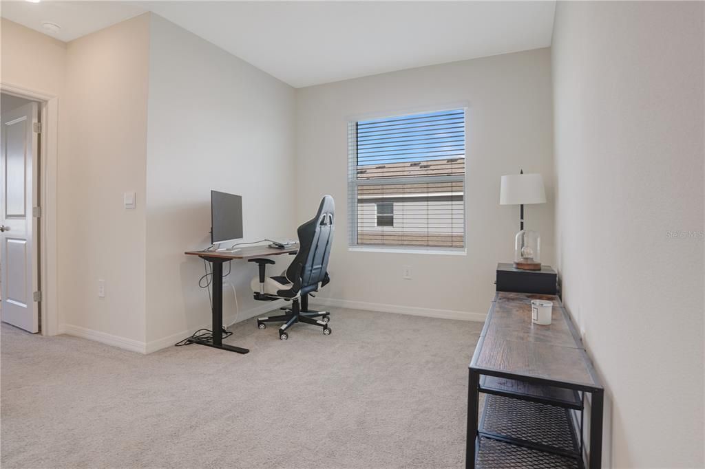 For Rent: $2,600 (3 beds, 2 baths, 1784 Square Feet)