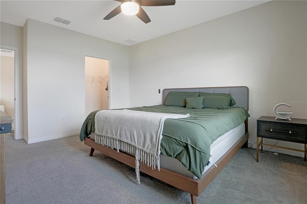 For Rent: $2,600 (3 beds, 2 baths, 1784 Square Feet)