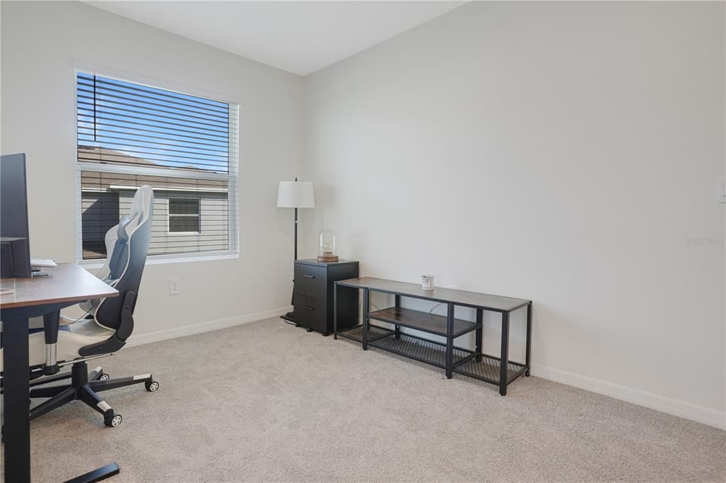 For Rent: $2,600 (3 beds, 2 baths, 1784 Square Feet)