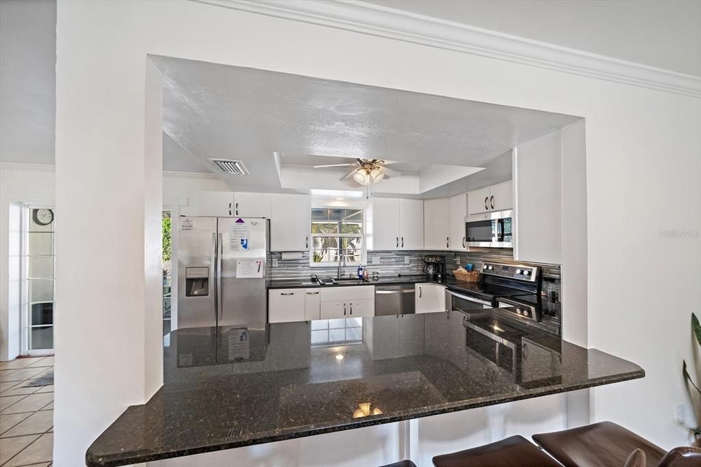 For Sale: $499,000 (3 beds, 2 baths, 1324 Square Feet)