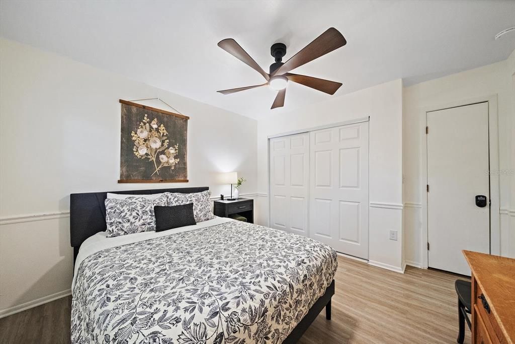 For Sale: $499,000 (3 beds, 2 baths, 1324 Square Feet)