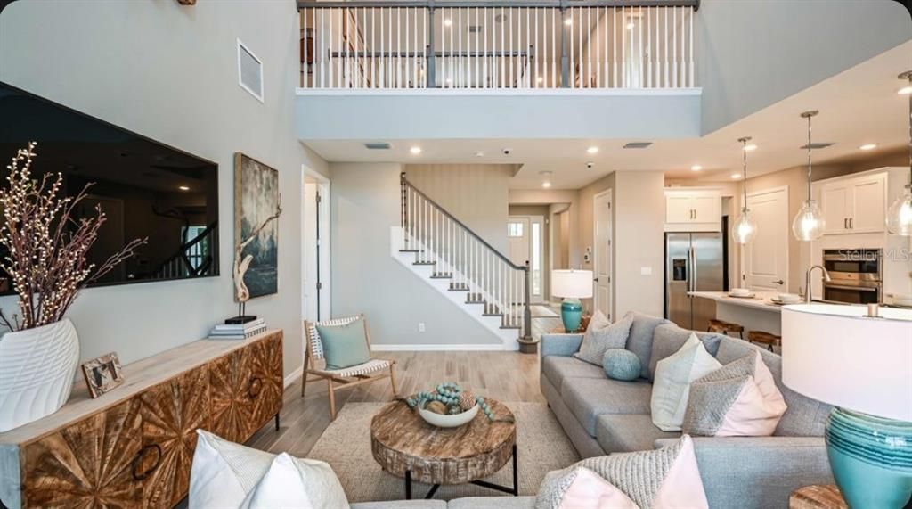 For Sale: $561,084 (4 beds, 3 baths, 2600 Square Feet)