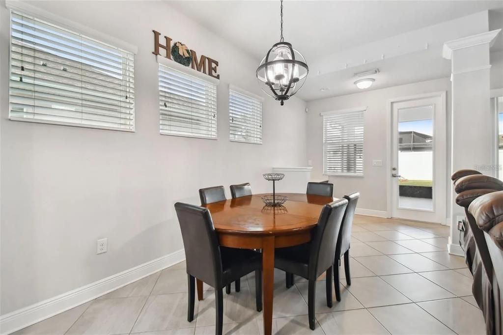 For Rent: $3,350 (3 beds, 2 baths, 2200 Square Feet)