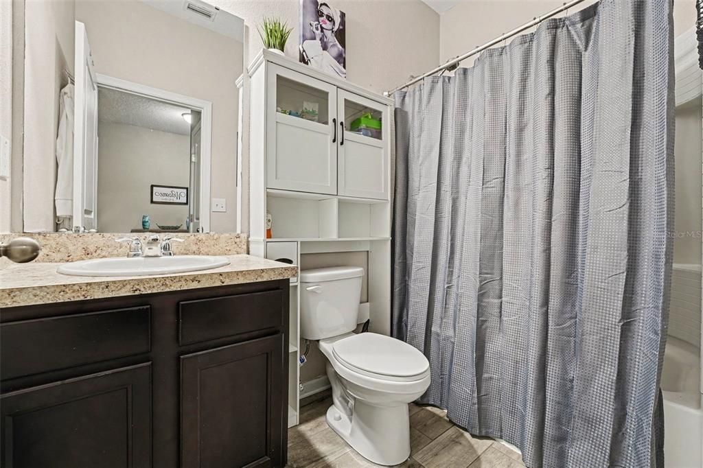 For Sale: $275,000 (3 beds, 2 baths, 1746 Square Feet)