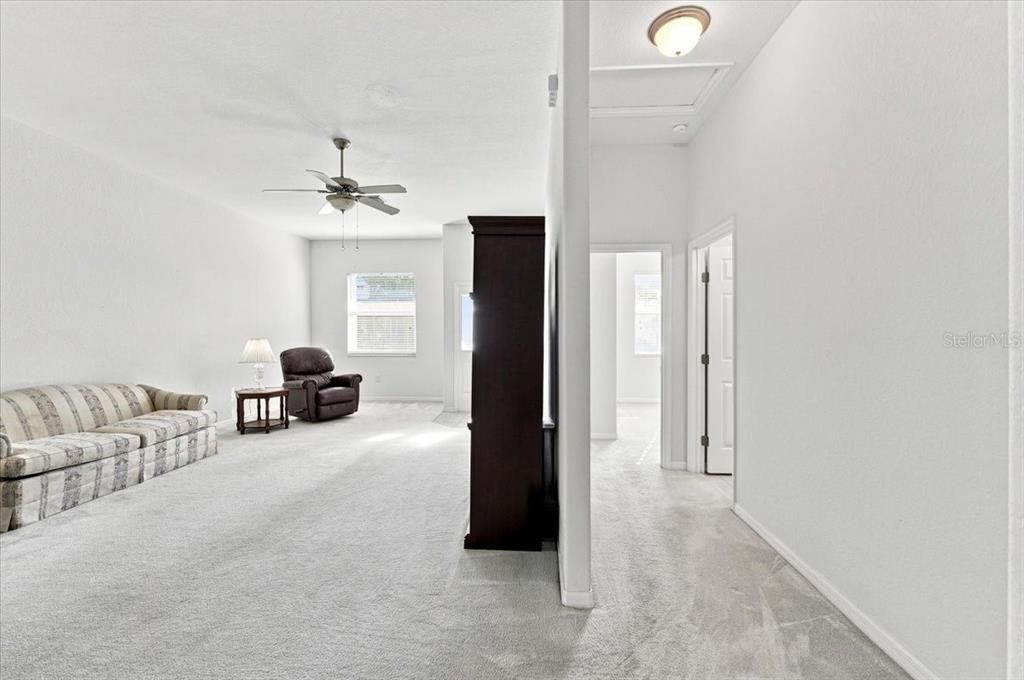 En Venta: $375,000 (2 camas, 2 baños, 1660 Pies cuadrados)