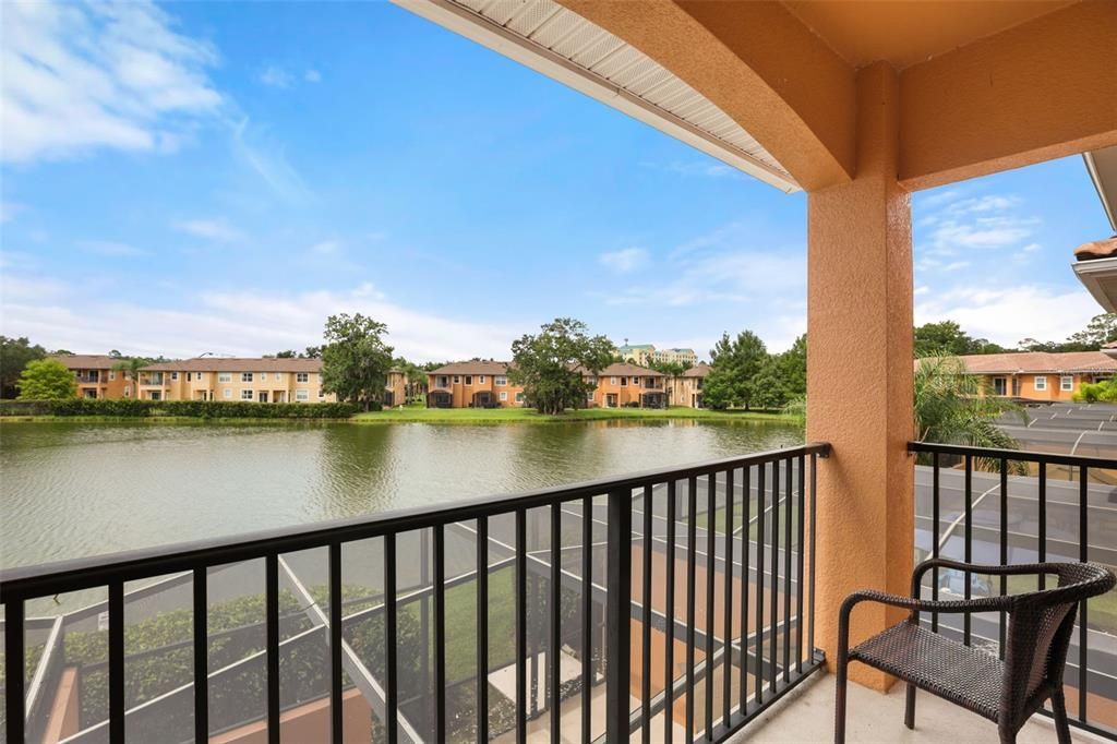 For Sale: $315,000 (2 beds, 2 baths, 1290 Square Feet)