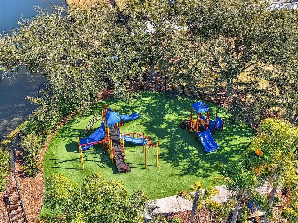 For Rent: $3,950 (4 beds, 3 baths, 2435 Square Feet)