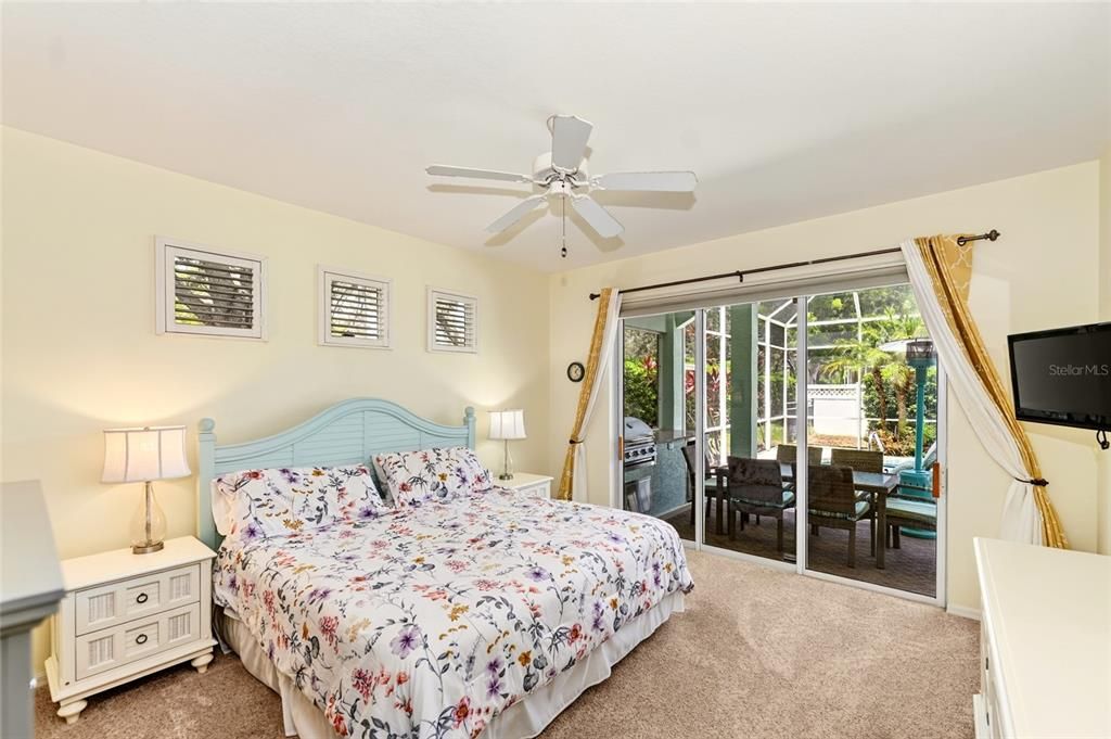For Rent: $3,950 (4 beds, 3 baths, 2435 Square Feet)
