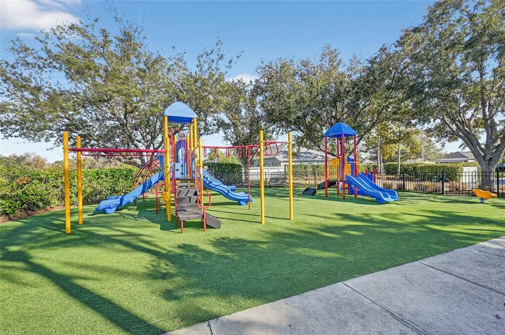 For Rent: $3,950 (4 beds, 3 baths, 2435 Square Feet)
