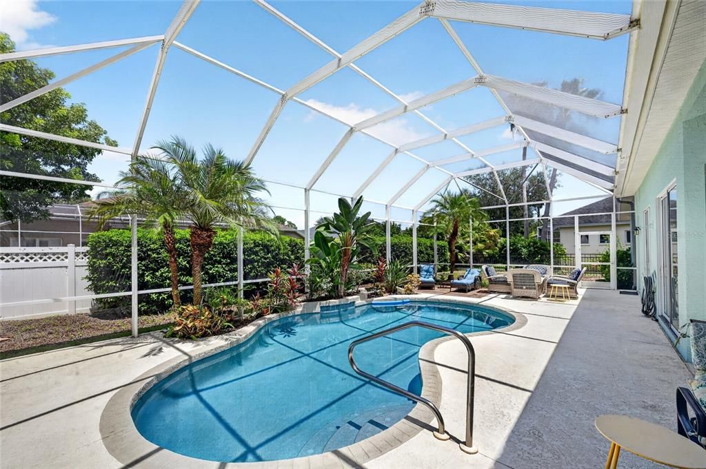 For Rent: $3,950 (4 beds, 3 baths, 2435 Square Feet)