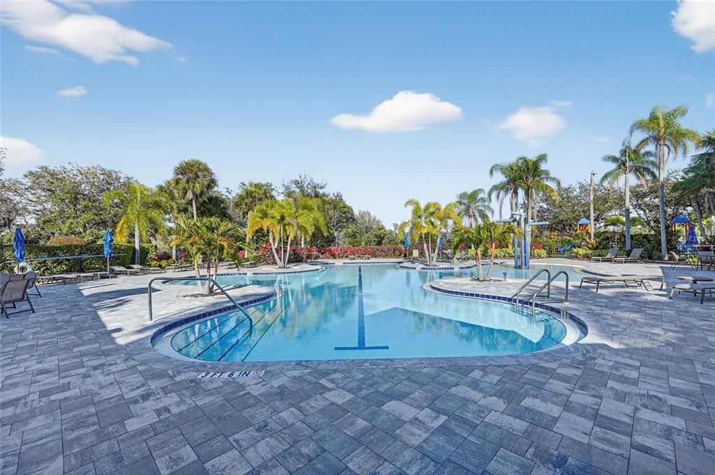 For Rent: $3,950 (4 beds, 3 baths, 2435 Square Feet)