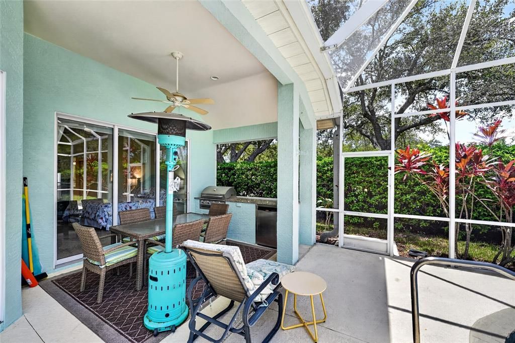 For Rent: $3,950 (4 beds, 3 baths, 2435 Square Feet)