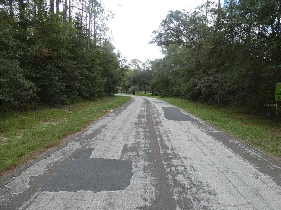 En Venta: $24,000 (0.23 acres)