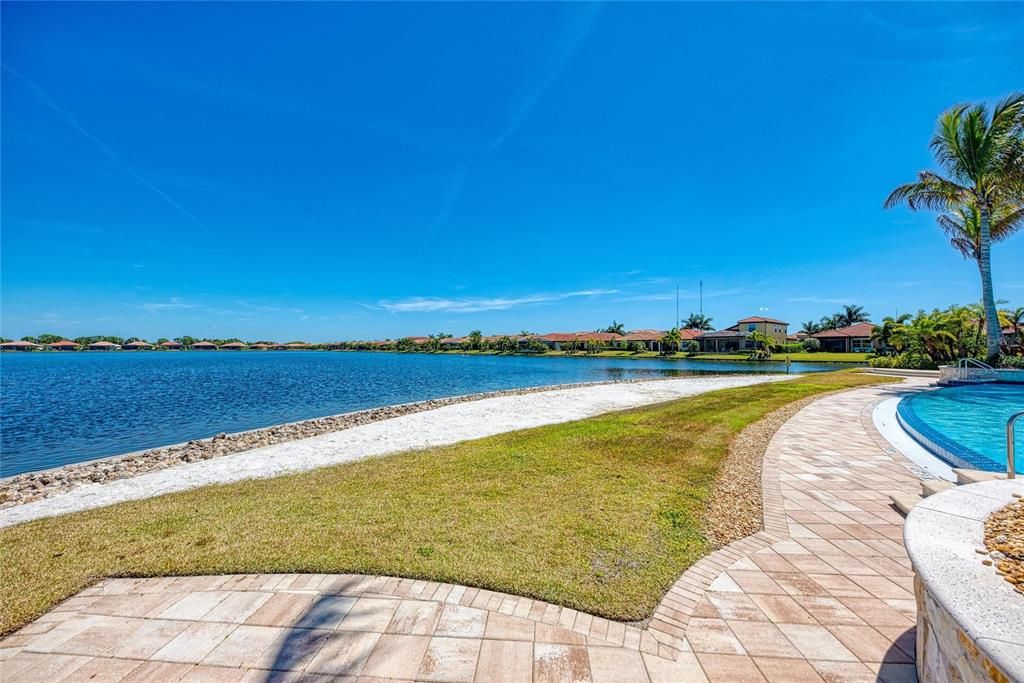 For Sale: $349,900 (3 beds, 2 baths, 1661 Square Feet)