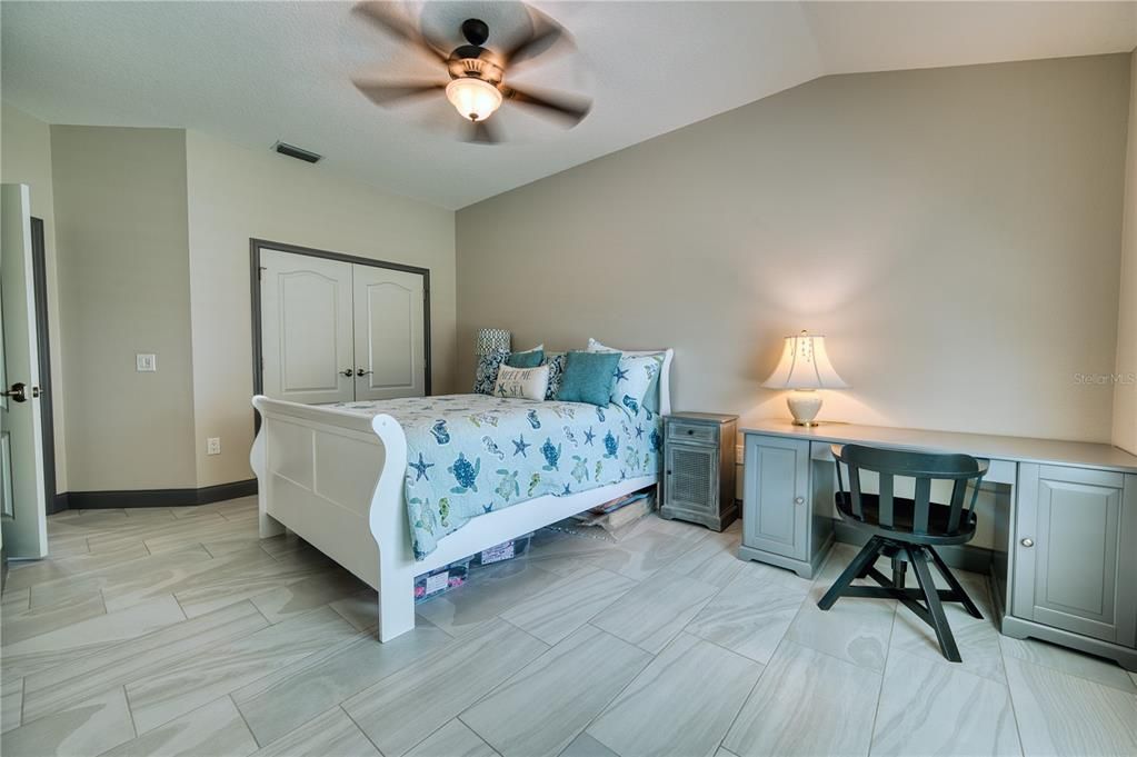 Active With Contract: $489,900 (3 beds, 2 baths, 2190 Square Feet)