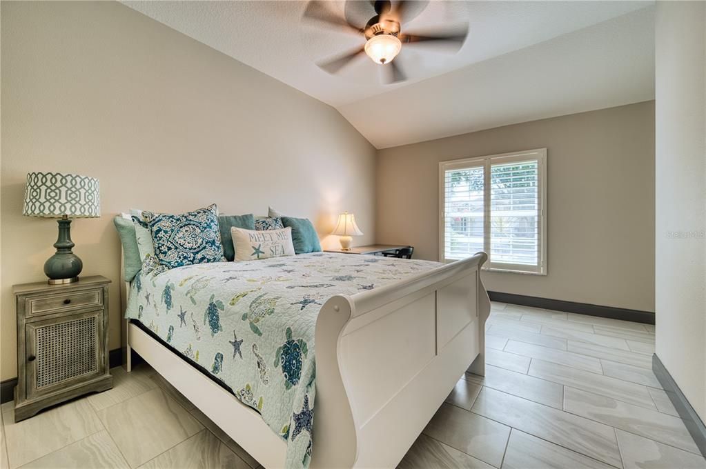 Active With Contract: $489,900 (3 beds, 2 baths, 2190 Square Feet)