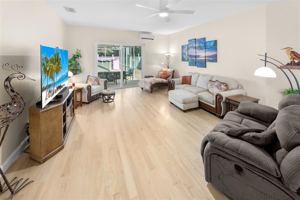 For Sale: $724,900 (3 beds, 2 baths, 1792 Square Feet)