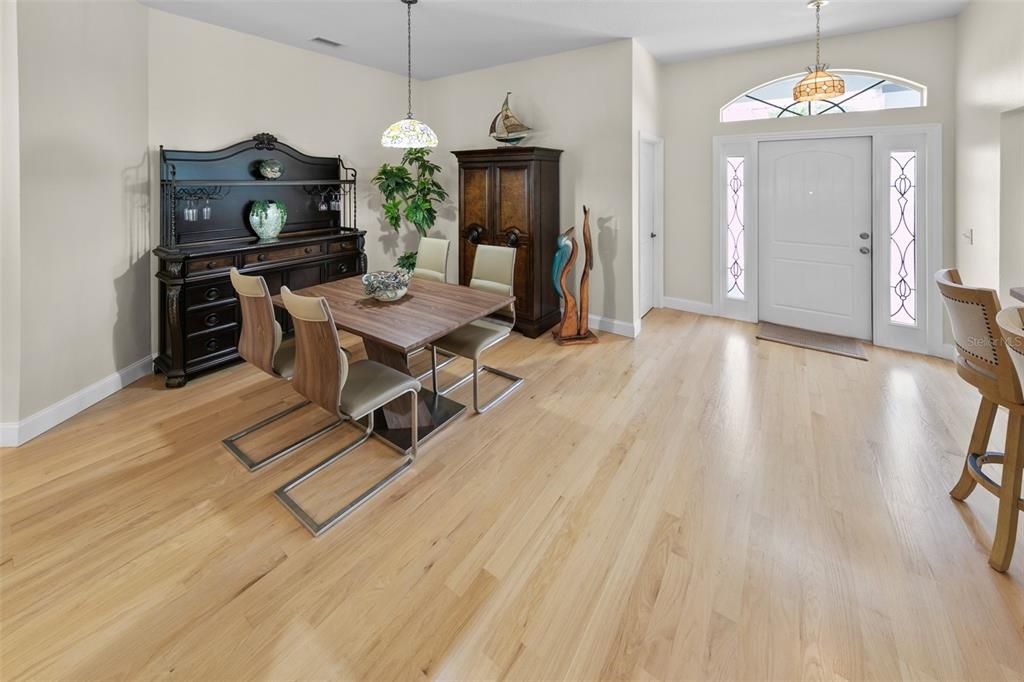 For Sale: $724,900 (3 beds, 2 baths, 1792 Square Feet)