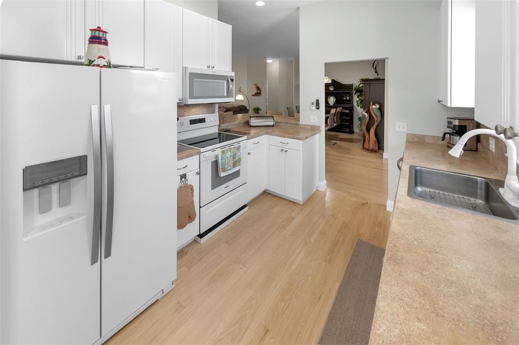 For Sale: $724,900 (3 beds, 2 baths, 1792 Square Feet)