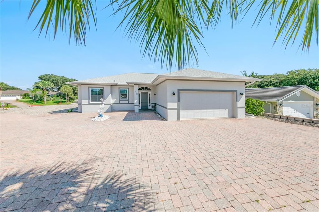 For Sale: $724,900 (3 beds, 2 baths, 1792 Square Feet)