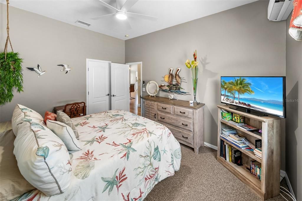 For Sale: $724,900 (3 beds, 2 baths, 1792 Square Feet)
