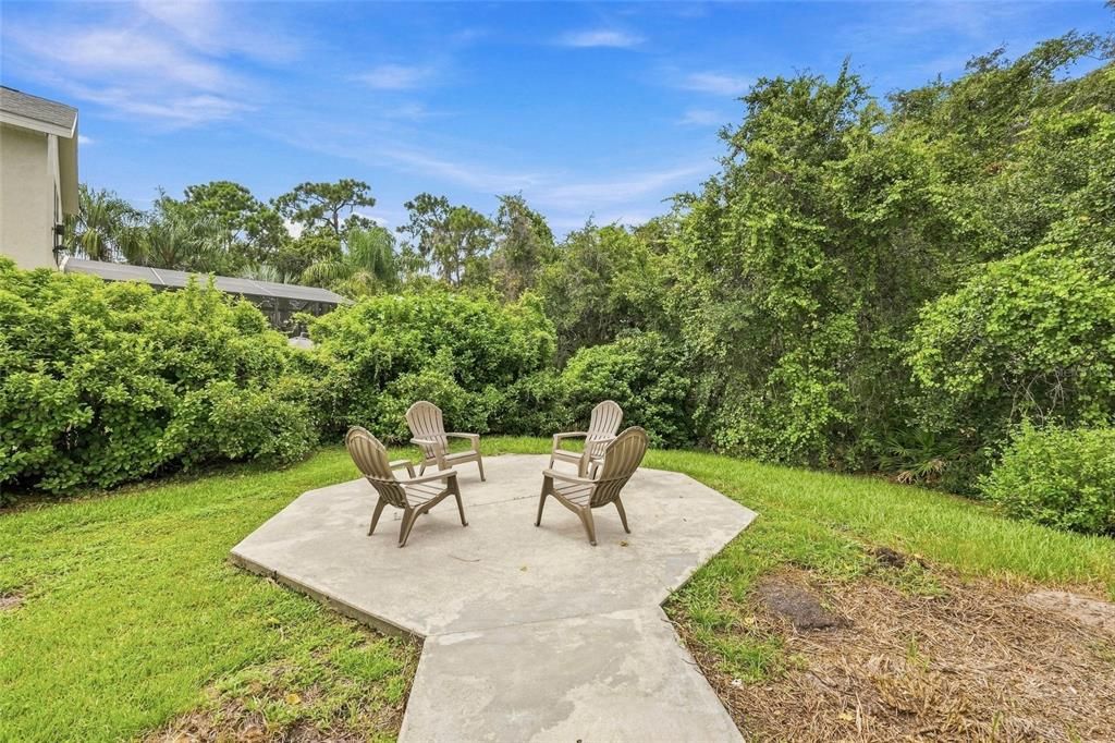 En Venta: $574,999 (4 camas, 2 baños, 2108 Pies cuadrados)