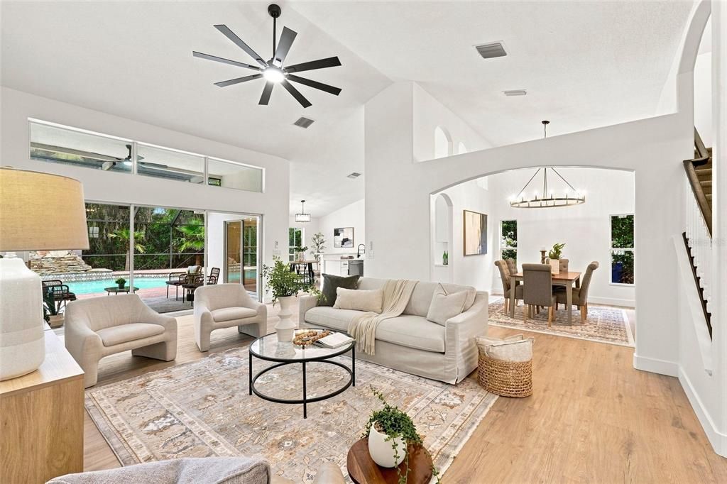 En Venta: $574,999 (4 camas, 2 baños, 2108 Pies cuadrados)