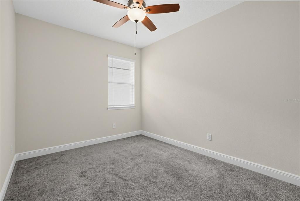 For Sale: $399,000 (3 beds, 2 baths, 2011 Square Feet)