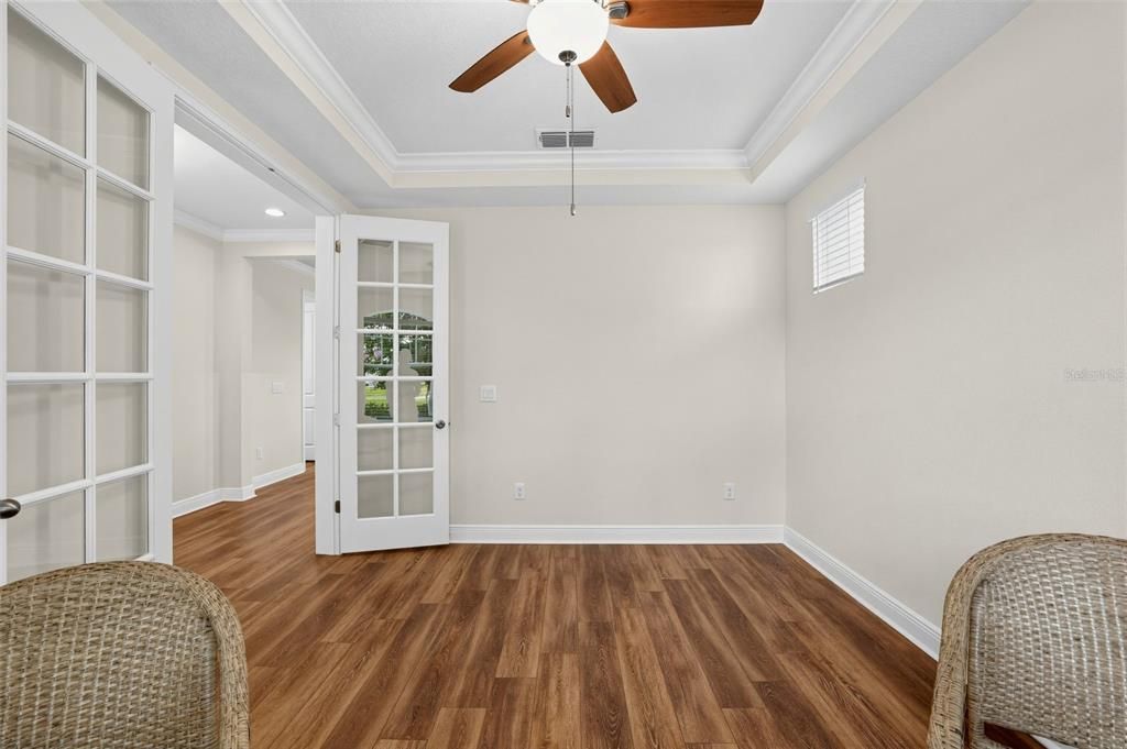 For Sale: $399,000 (3 beds, 2 baths, 2011 Square Feet)