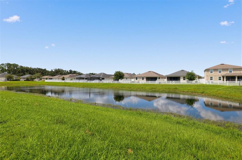 For Sale: $399,000 (3 beds, 2 baths, 2011 Square Feet)