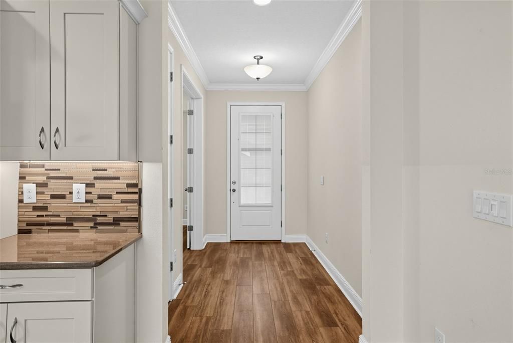 For Sale: $399,000 (3 beds, 2 baths, 2011 Square Feet)