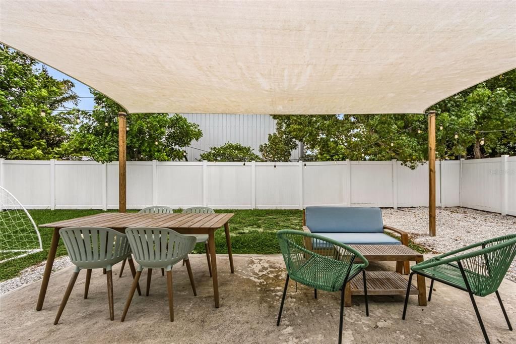 En Venta: $442,000 (3 camas, 2 baños, 1380 Pies cuadrados)