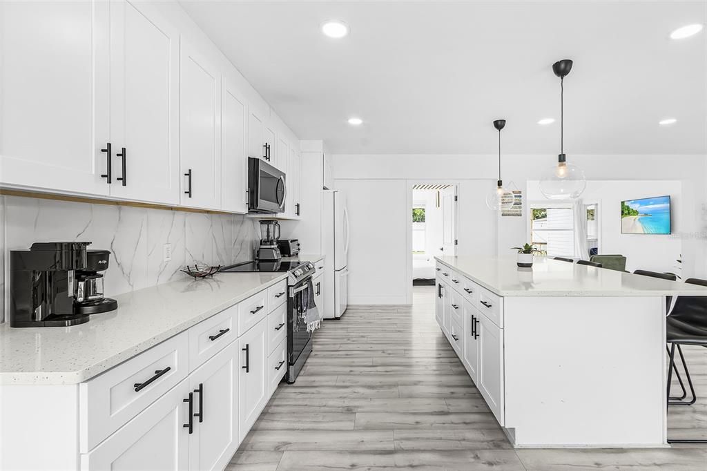 En Venta: $442,000 (3 camas, 2 baños, 1380 Pies cuadrados)