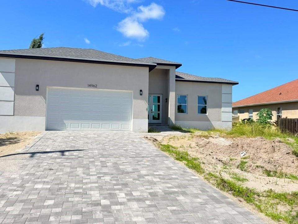 For Sale: $729,000 (4 beds, 2 baths, 1963 Square Feet)