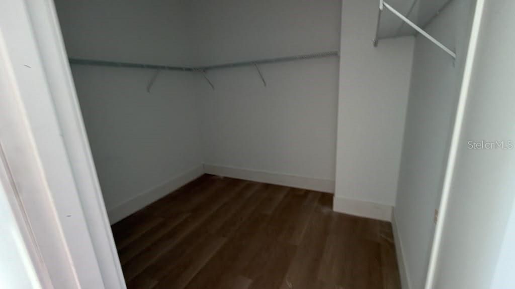 For Sale: $729,000 (4 beds, 2 baths, 1963 Square Feet)